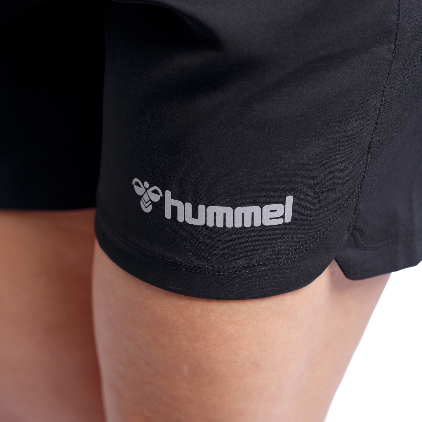 HUMMEL IRUN SHORT WOMAN