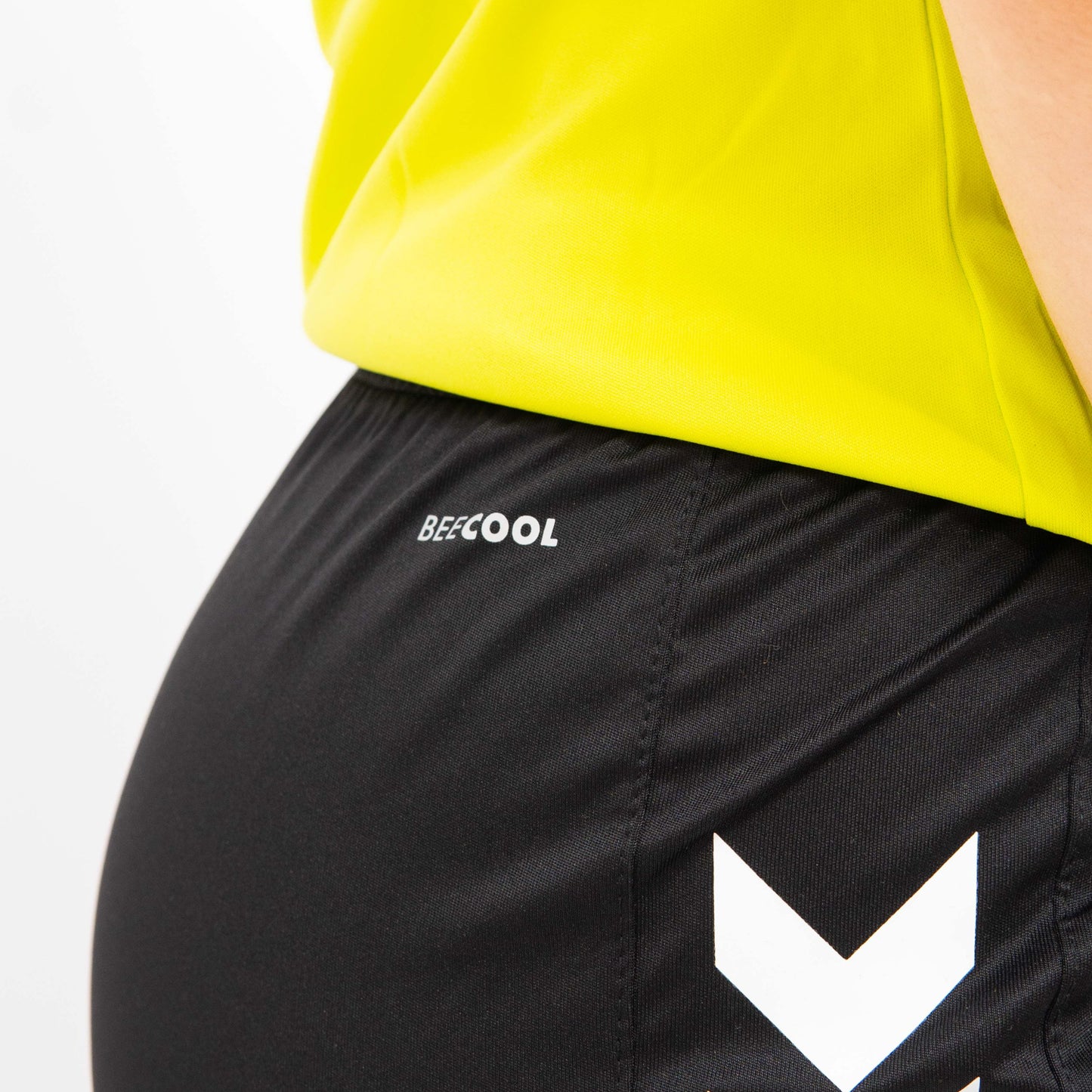 HUMMEL CORE XK POLY-SHORTS WOMAN