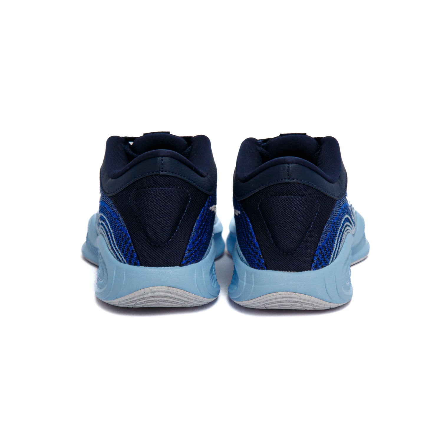 NIKE G.T. HUSTLE ACADEMY